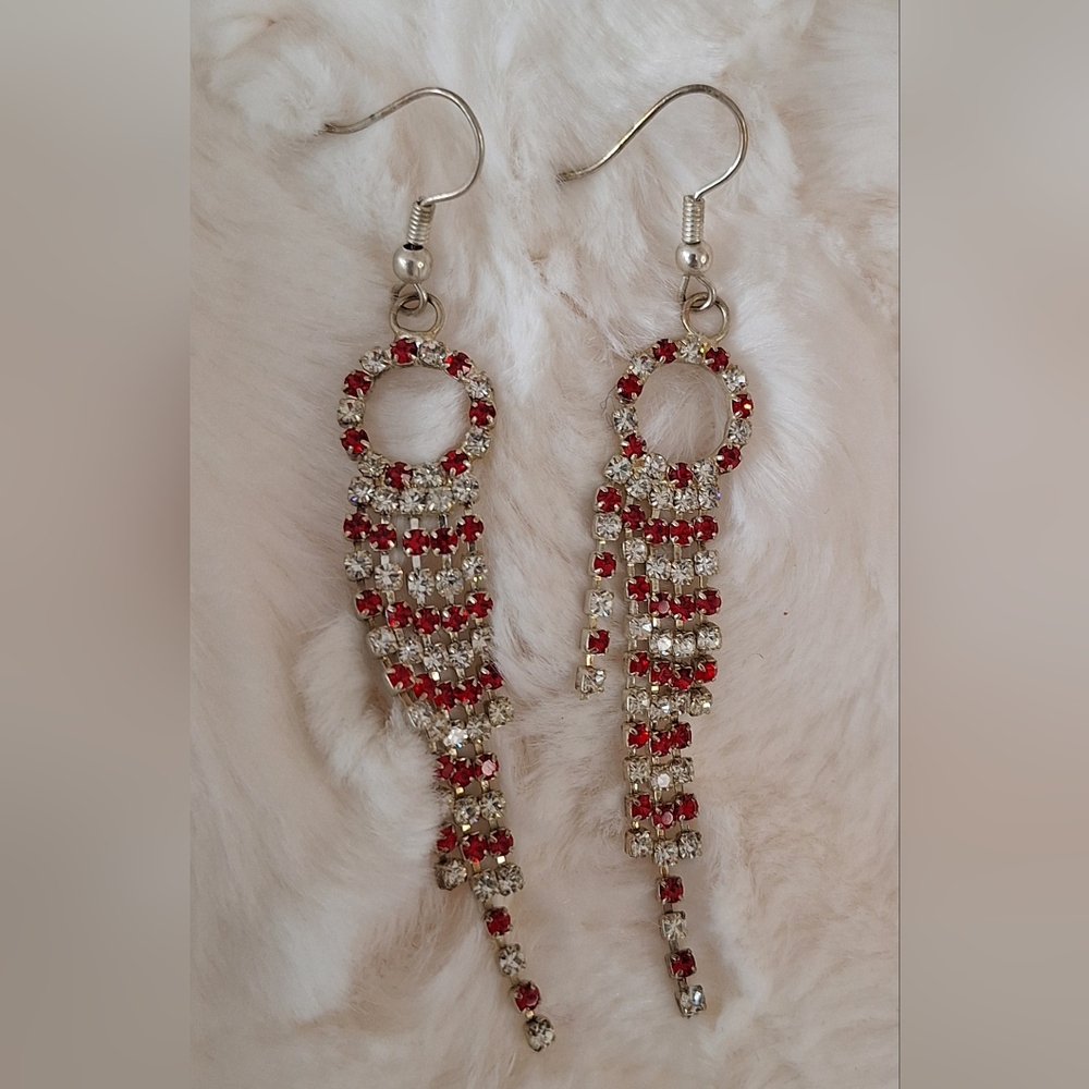 Red and White Rhinestone Dangle Tassel Post Earrings Silver Tone Vintage